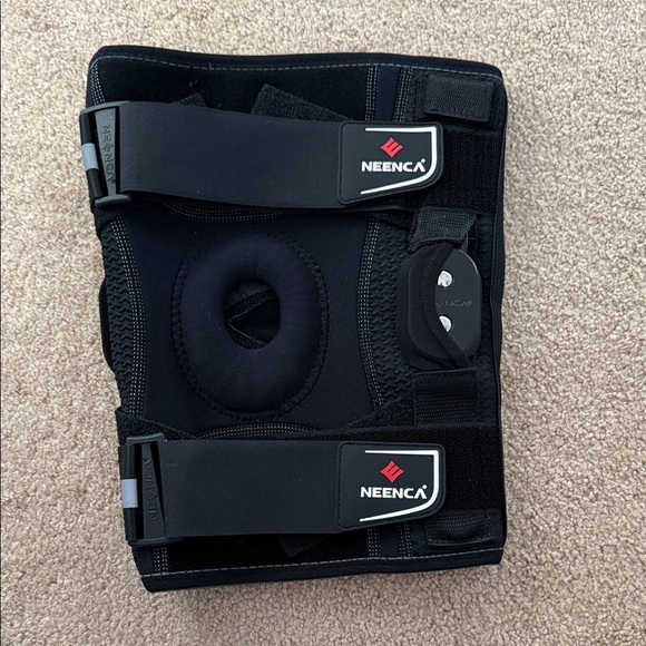 neenca Other - Brand New Neenca Black Knee Brace